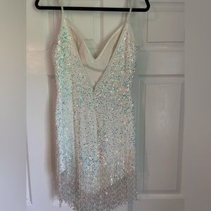 White sequin size 4 dress. Worn once for a pageant